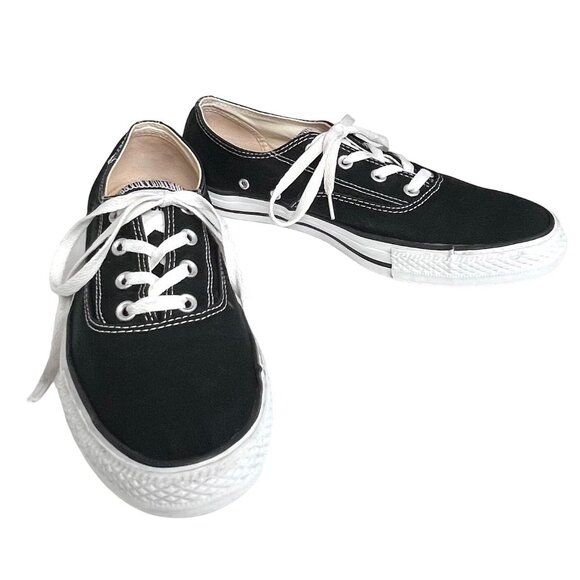 Converse All Star Black & White Canvas Low-Top CVO Ox Unisex Sneakers Size 11 - Picture 1 of 10